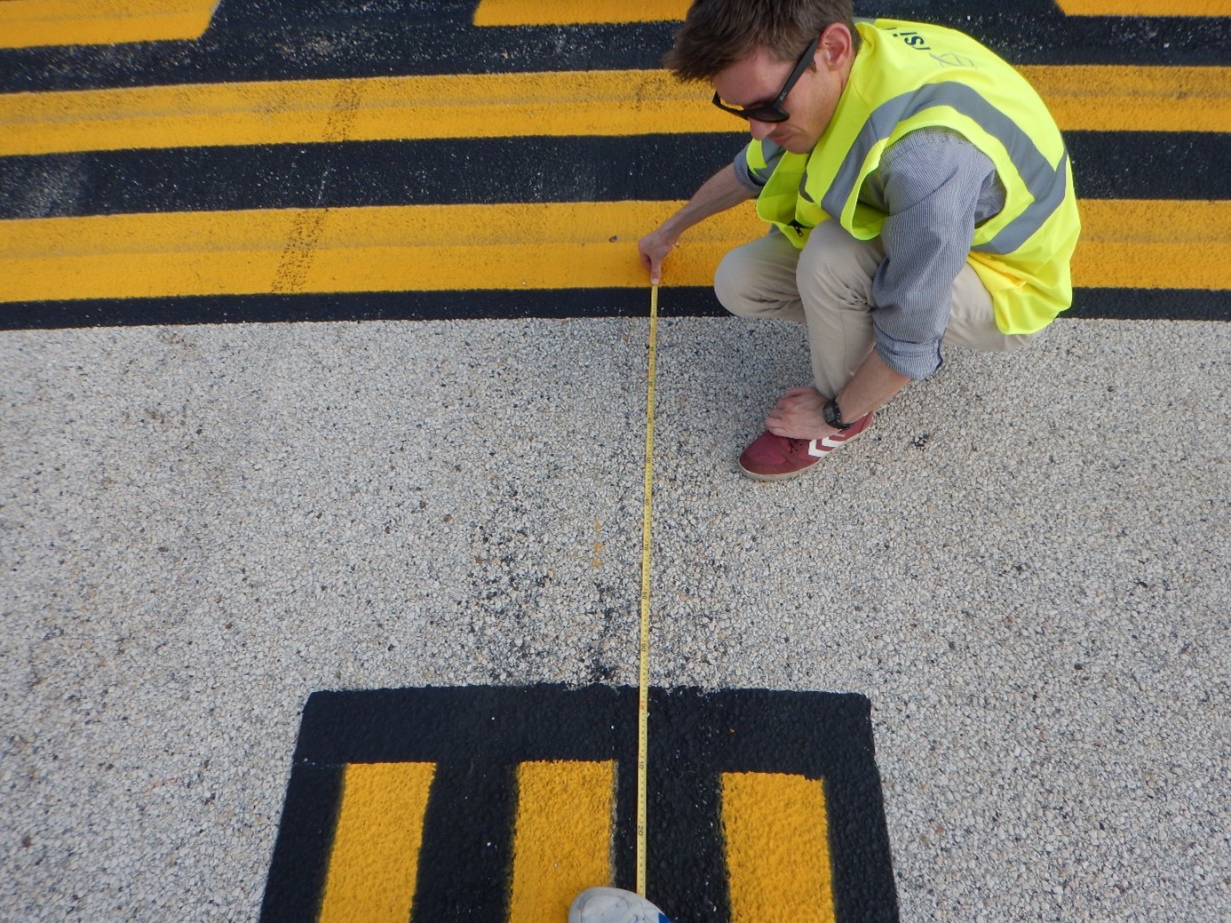 measuring airfield visual aids